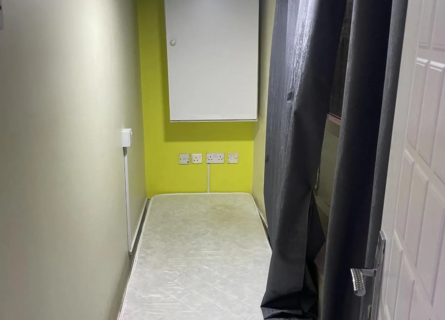 Capsule Partition At Elite Space Dubai 0*,  United Arab Emirates